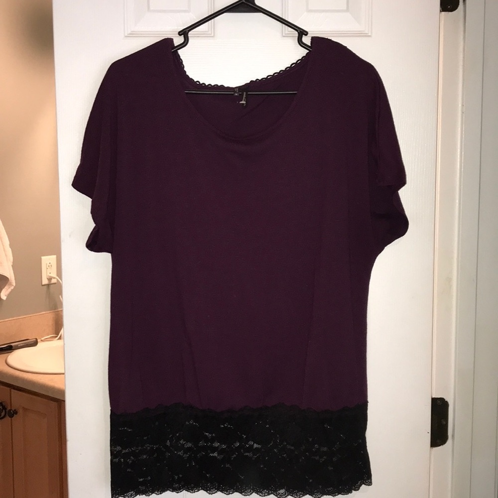 Women’s professional shirt